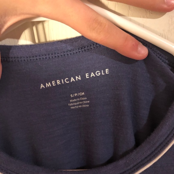 American eagle shift and sexy t-shirt - Picture 2 of 2